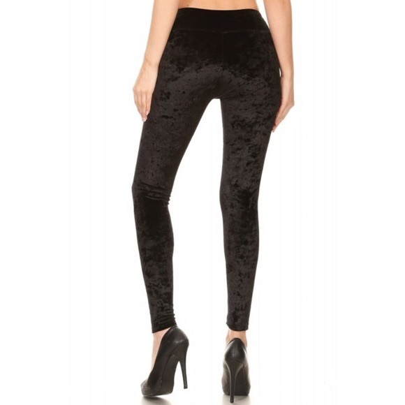 Gorgeous solid crushed black velvet leggings - Picture 3 of 4